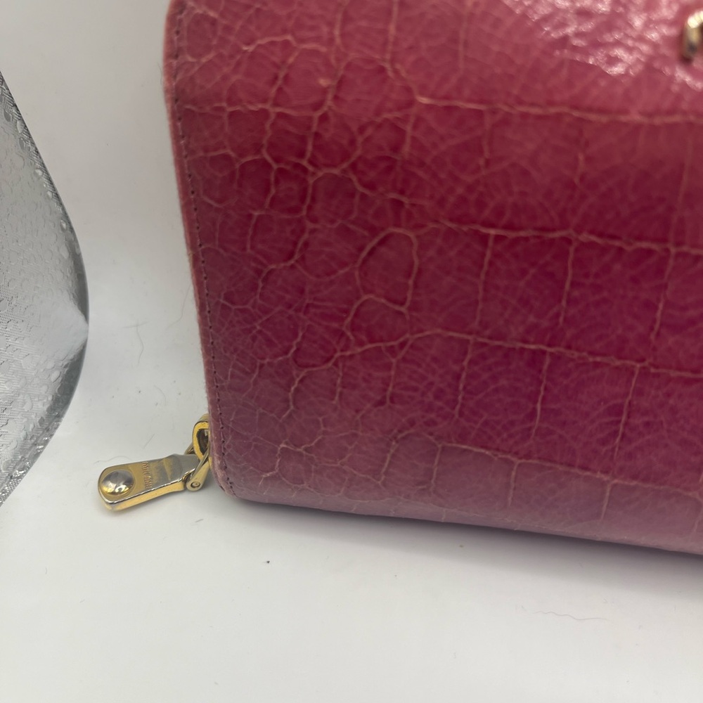 Miu Miu pink leather zippie wallet. Stunning - Picture 2 of 9